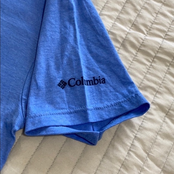 COLUMBIA blue short sleeves shirt size medium - Picture 6 of 6